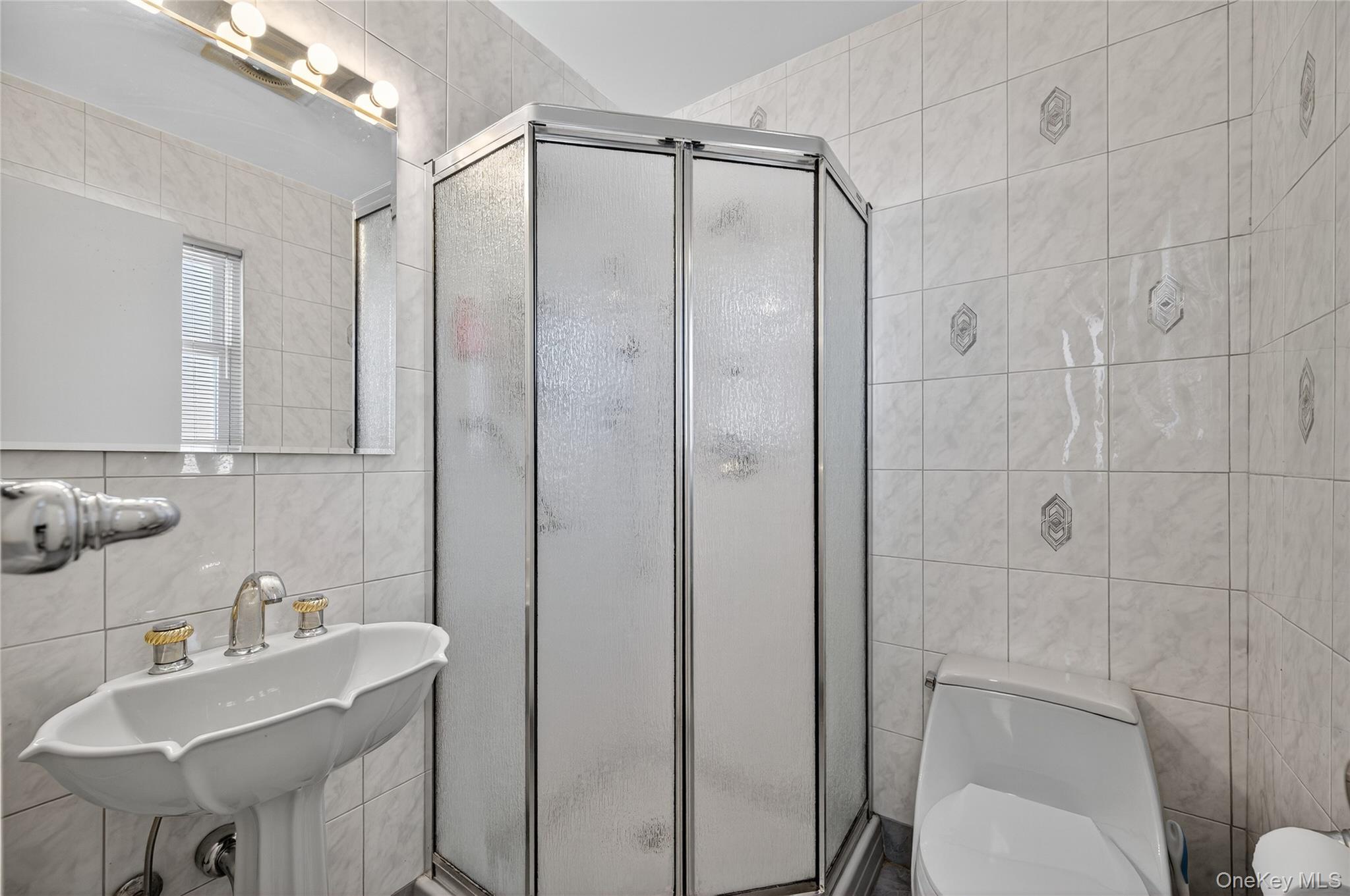 #12 photo, 2801 206th Street, Bayside , NY 11360