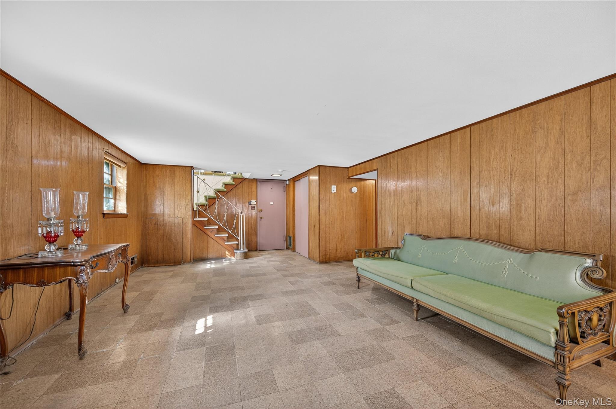 #17 photo, 2801 206th Street, Bayside , NY 11360