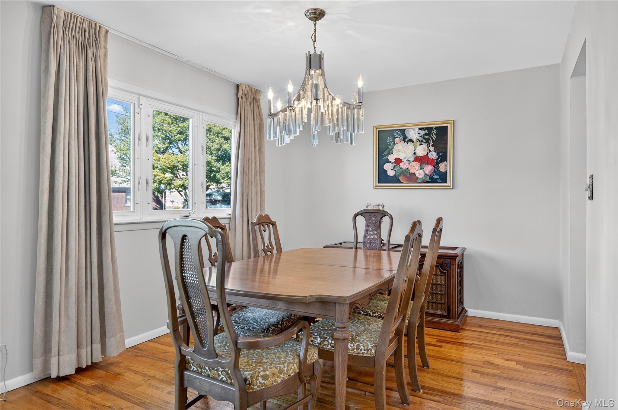 #4 photo, 2801 206th Street, Bayside , NY 11360