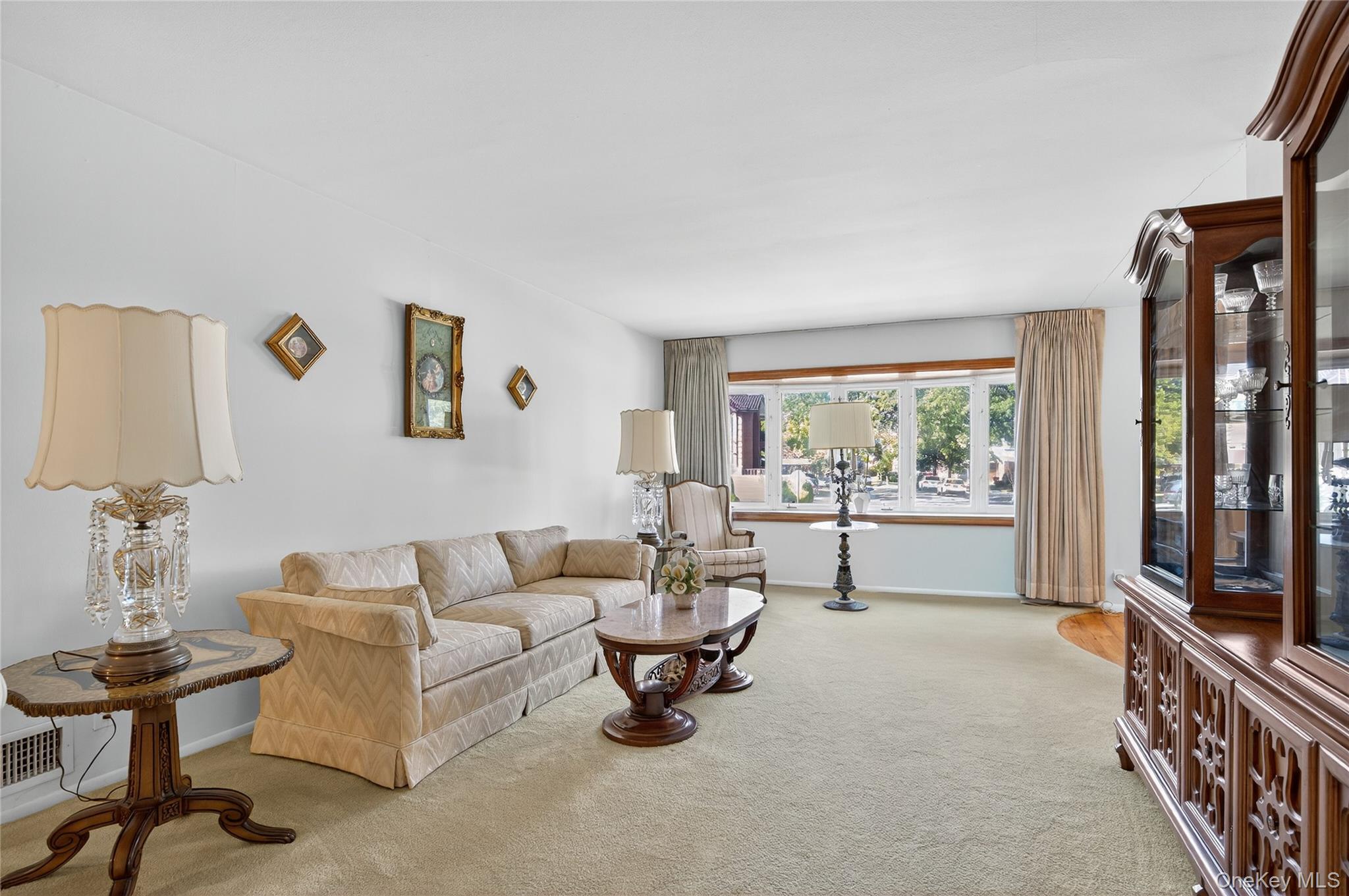 #6 photo, 2801 206th Street, Bayside , NY 11360