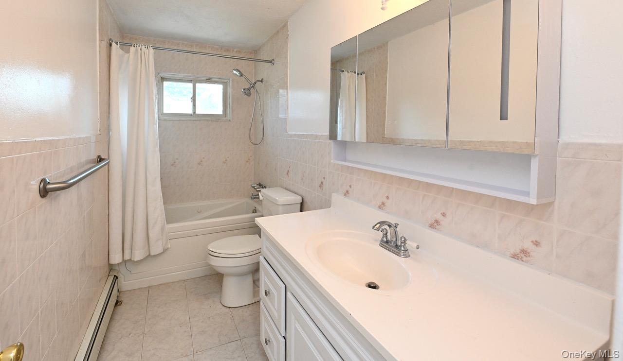 #17 photo, 9 Pine Tree Drive, Shirley , NY 11967