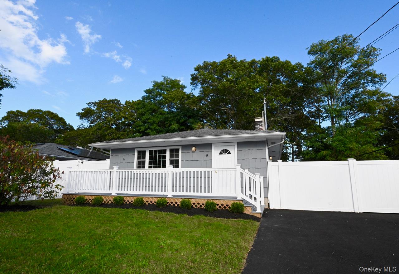 #2 photo, 9 Pine Tree Drive, Shirley , NY 11967