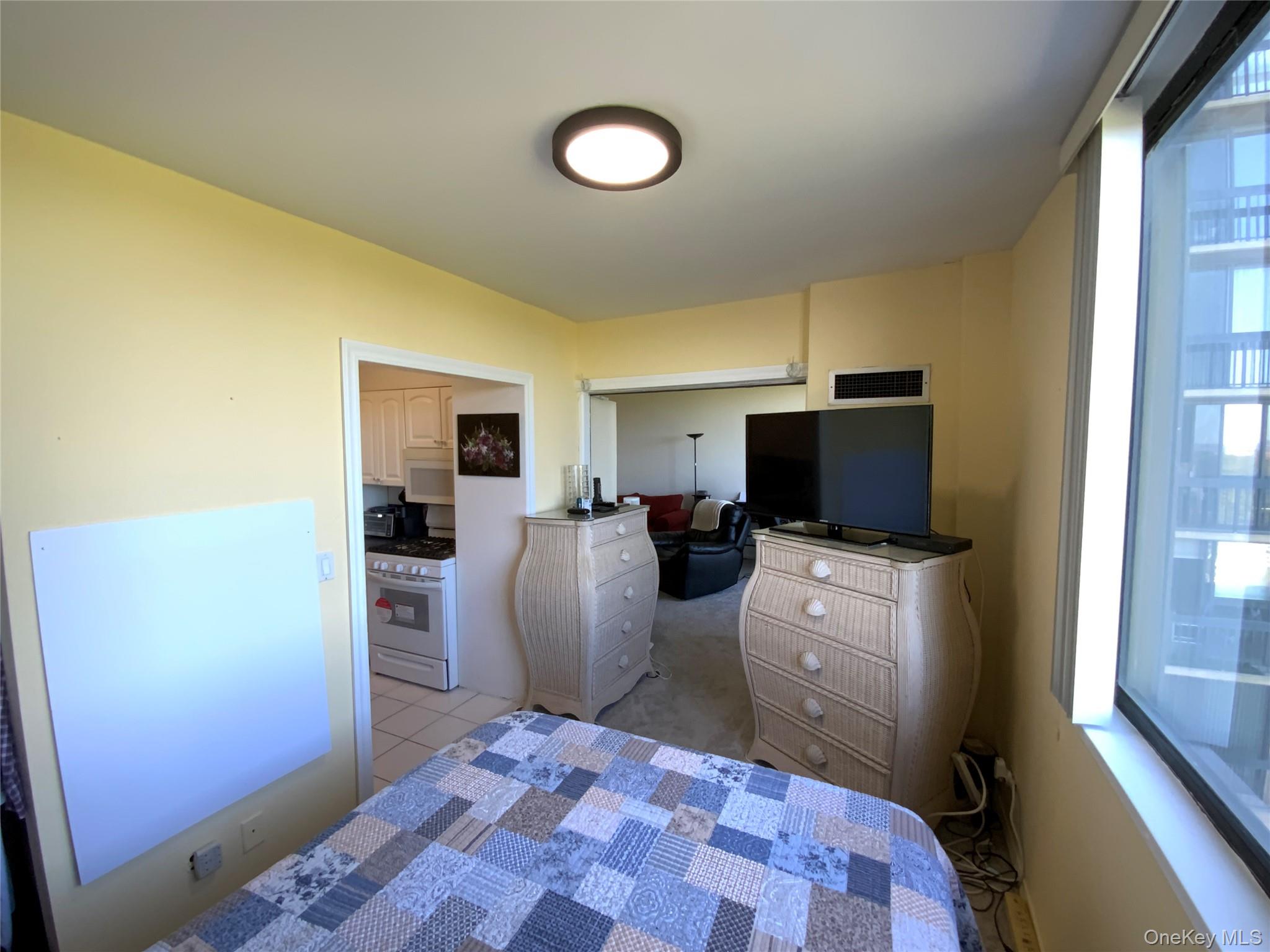 #10 photo, 26910 Grand Central Parkway, クイーンズ区 Floral Park , NY 11005