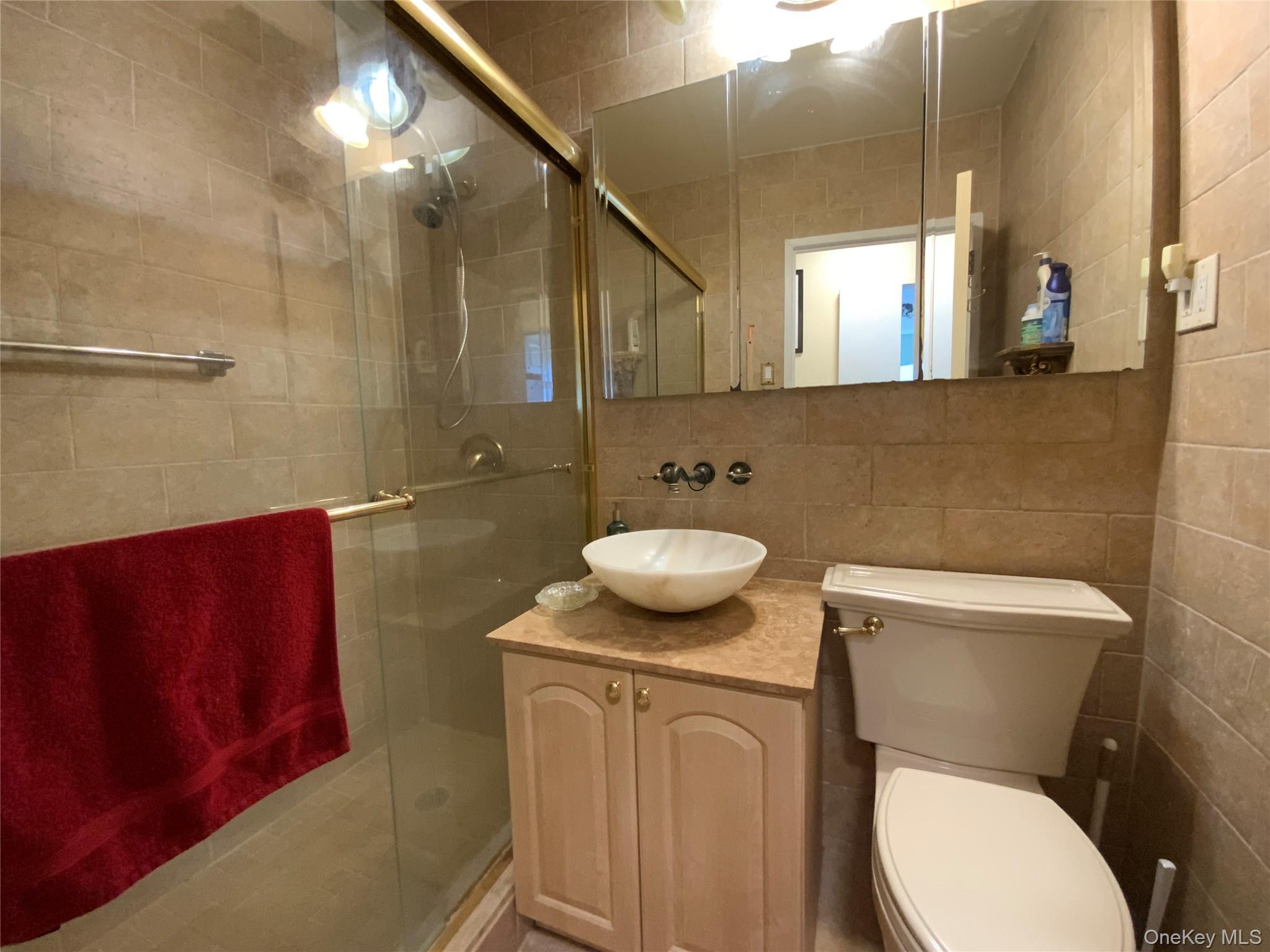 #11 photo, 26910 Grand Central Parkway, クイーンズ区 Floral Park , NY 11005