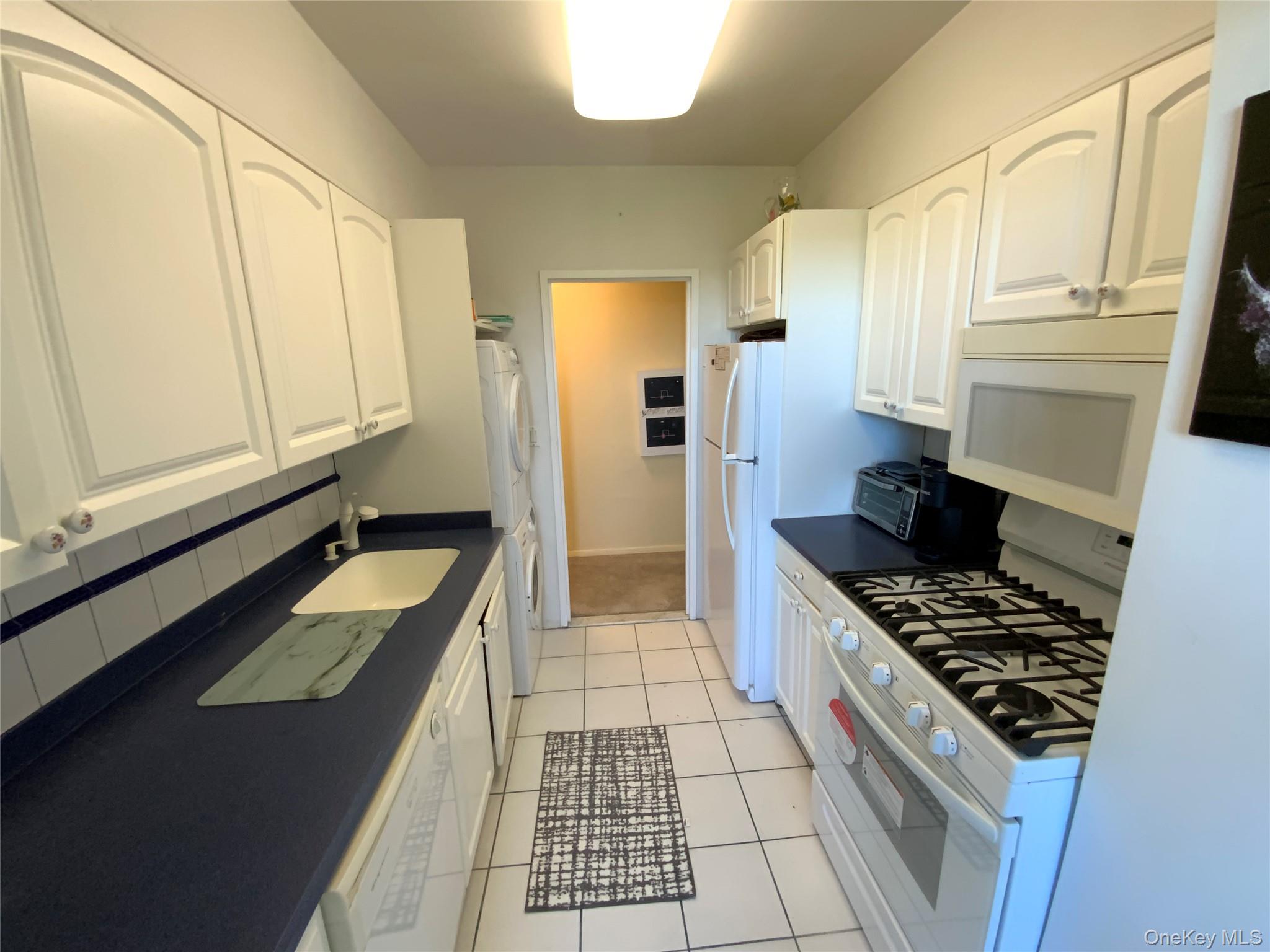 #6 photo, 26910 Grand Central Parkway, クイーンズ区 Floral Park , NY 11005