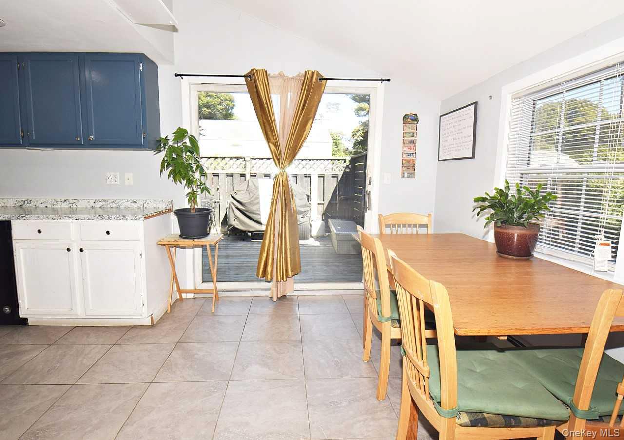 #10 photo, 30 3rd Avenue, Huntington Station , NY 11746