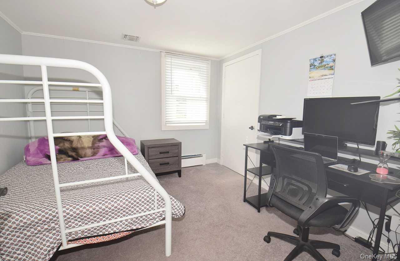 #11 photo, 30 3rd Avenue, Huntington Station , NY 11746