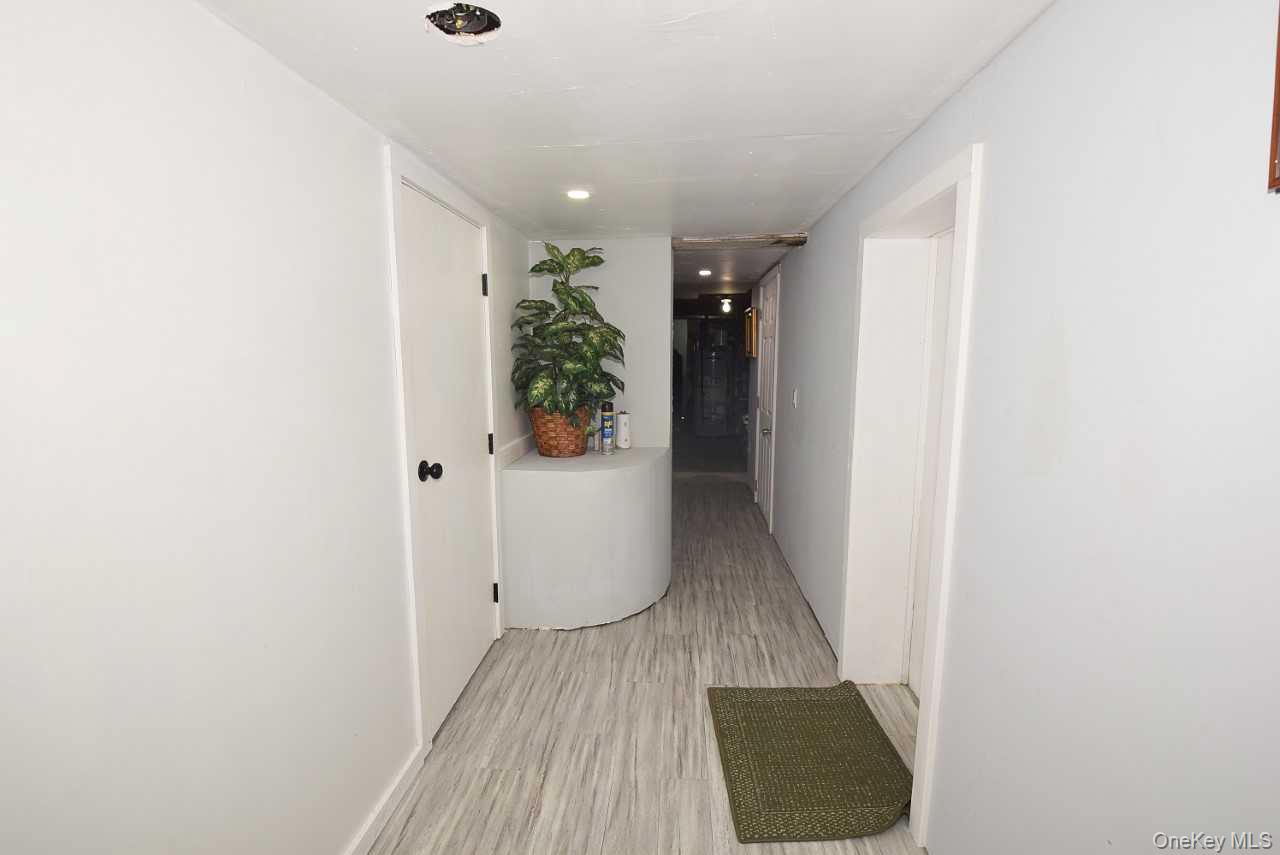 #17 photo, 30 3rd Avenue, Huntington Station , NY 11746