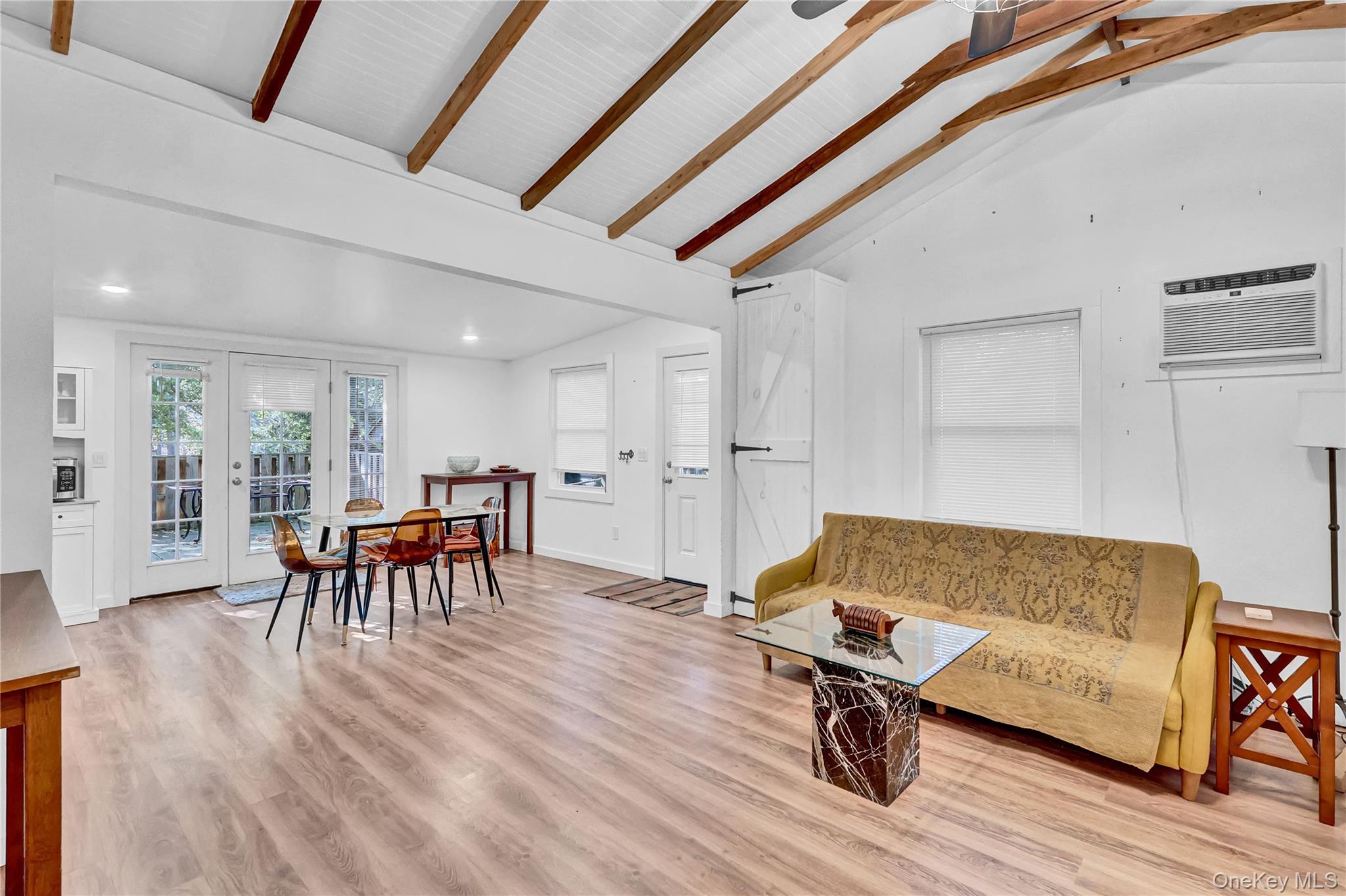 #9 photo, 28 Hillcrest Drive, サフォーク郡 Baiting Hollow , NY 11933