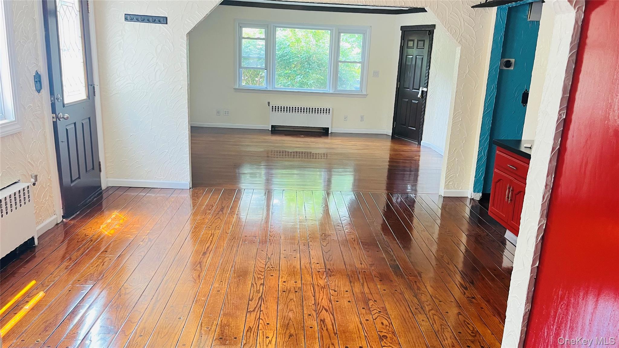 #7 photo, 761 Jackson Avenue, Lindenhurst , NY 11757