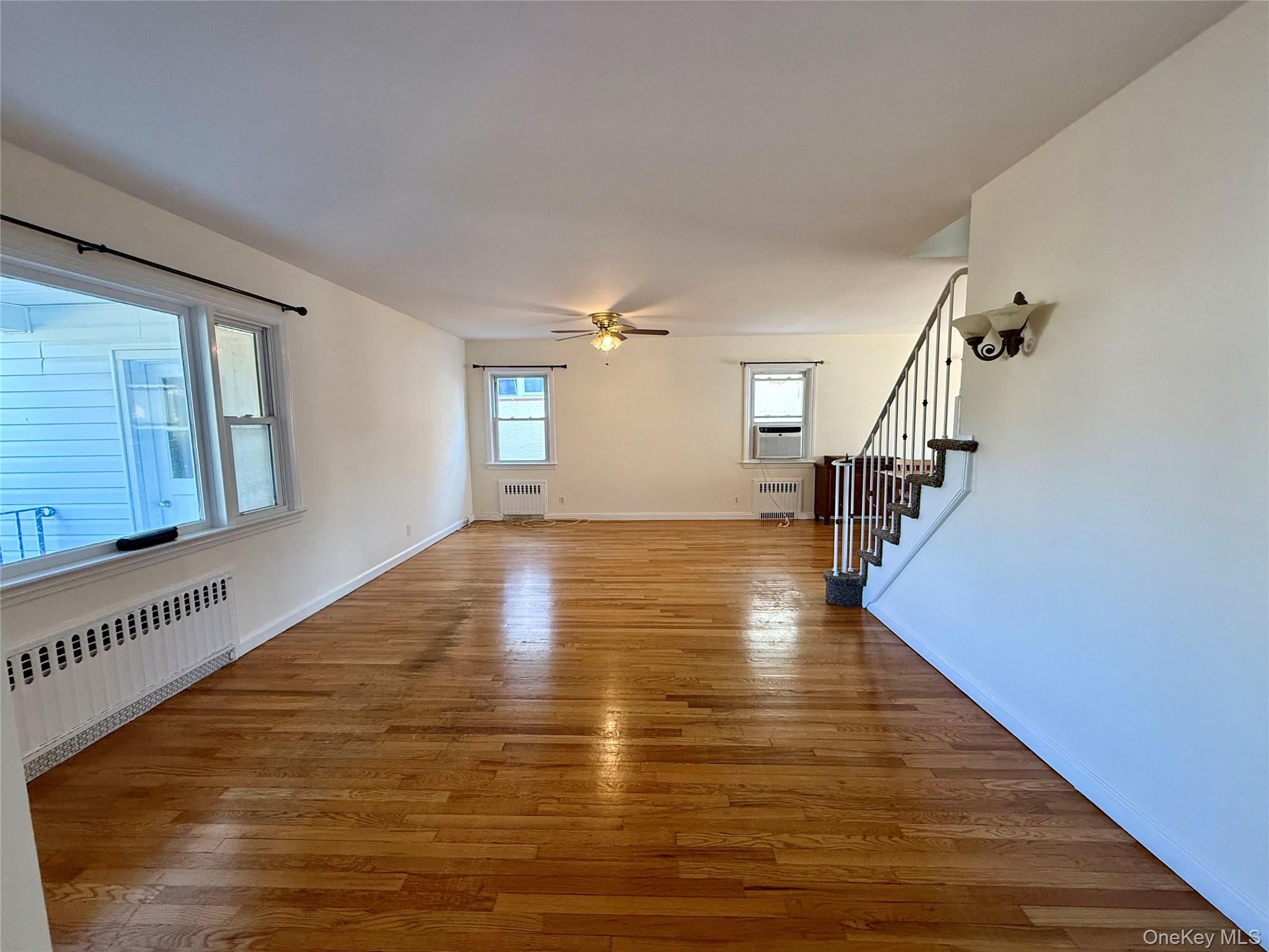 #4 photo, 518 W Olive Street, ナッソー郡 Long Beach , NY 11561