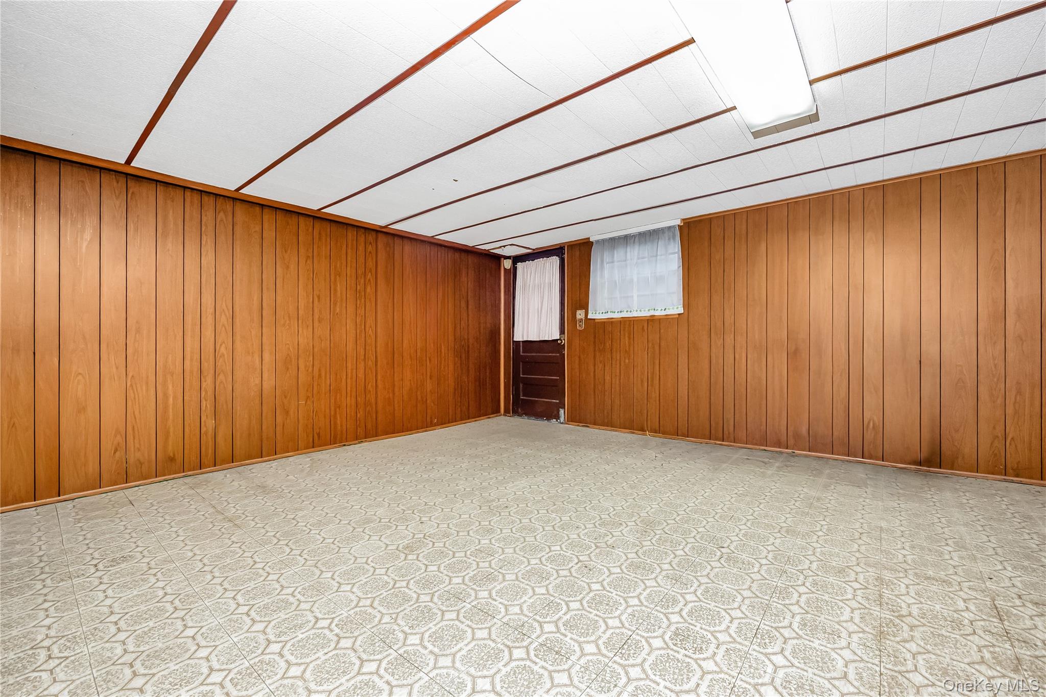 #17 photo, 2135 Menahan Street, Ridgewood , NY 11385