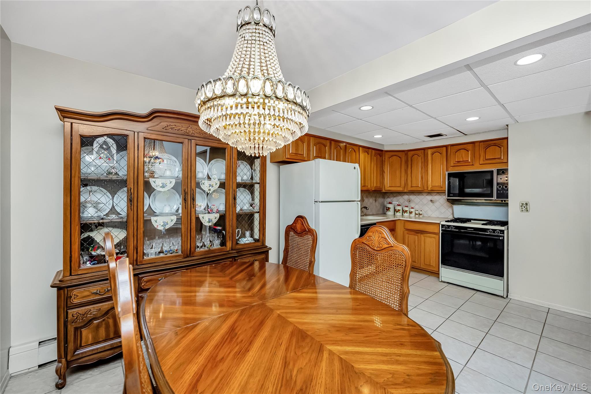 #9 photo, 2135 Menahan Street, Ridgewood , NY 11385