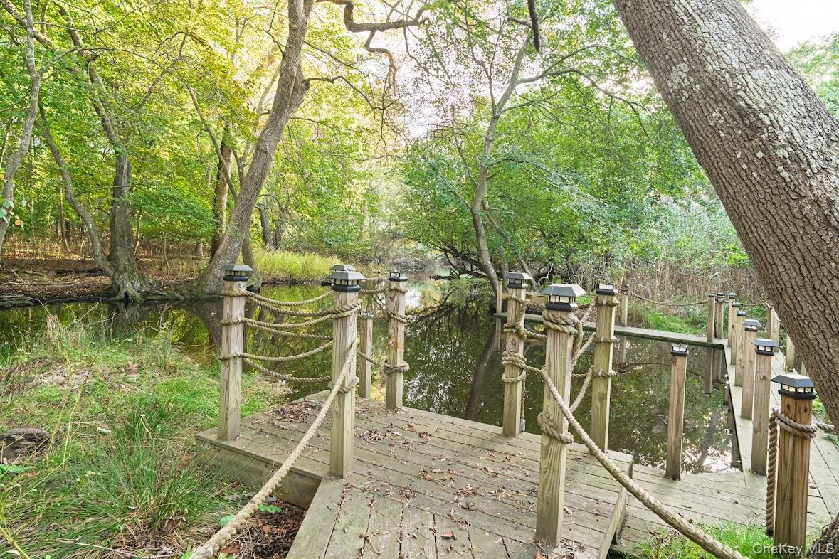 #18 photo, 20 Tulip Court, サフォーク郡 Moriches , NY 11955