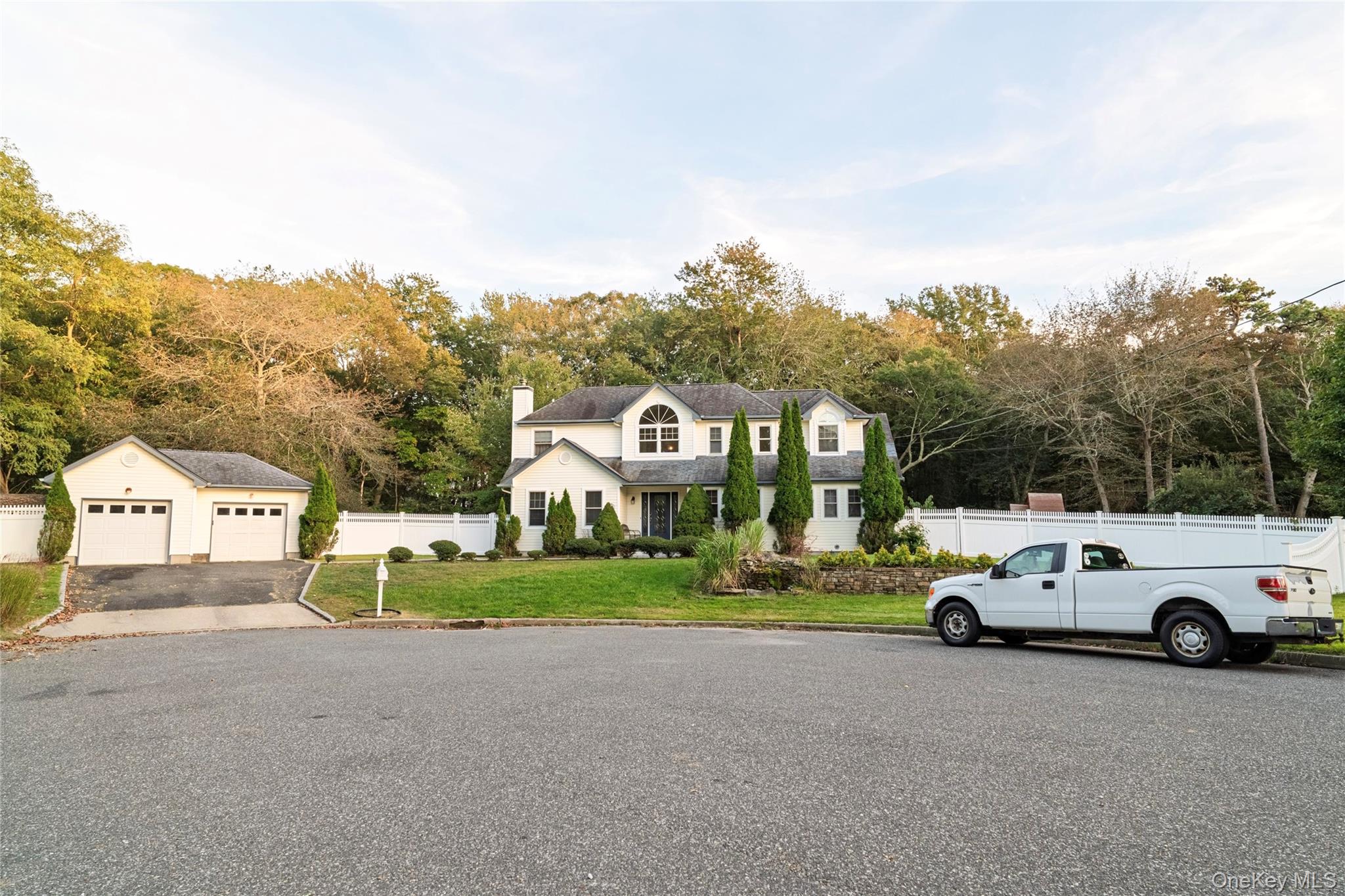 #5 photo, 20 Tulip Court, サフォーク郡 Moriches , NY 11955