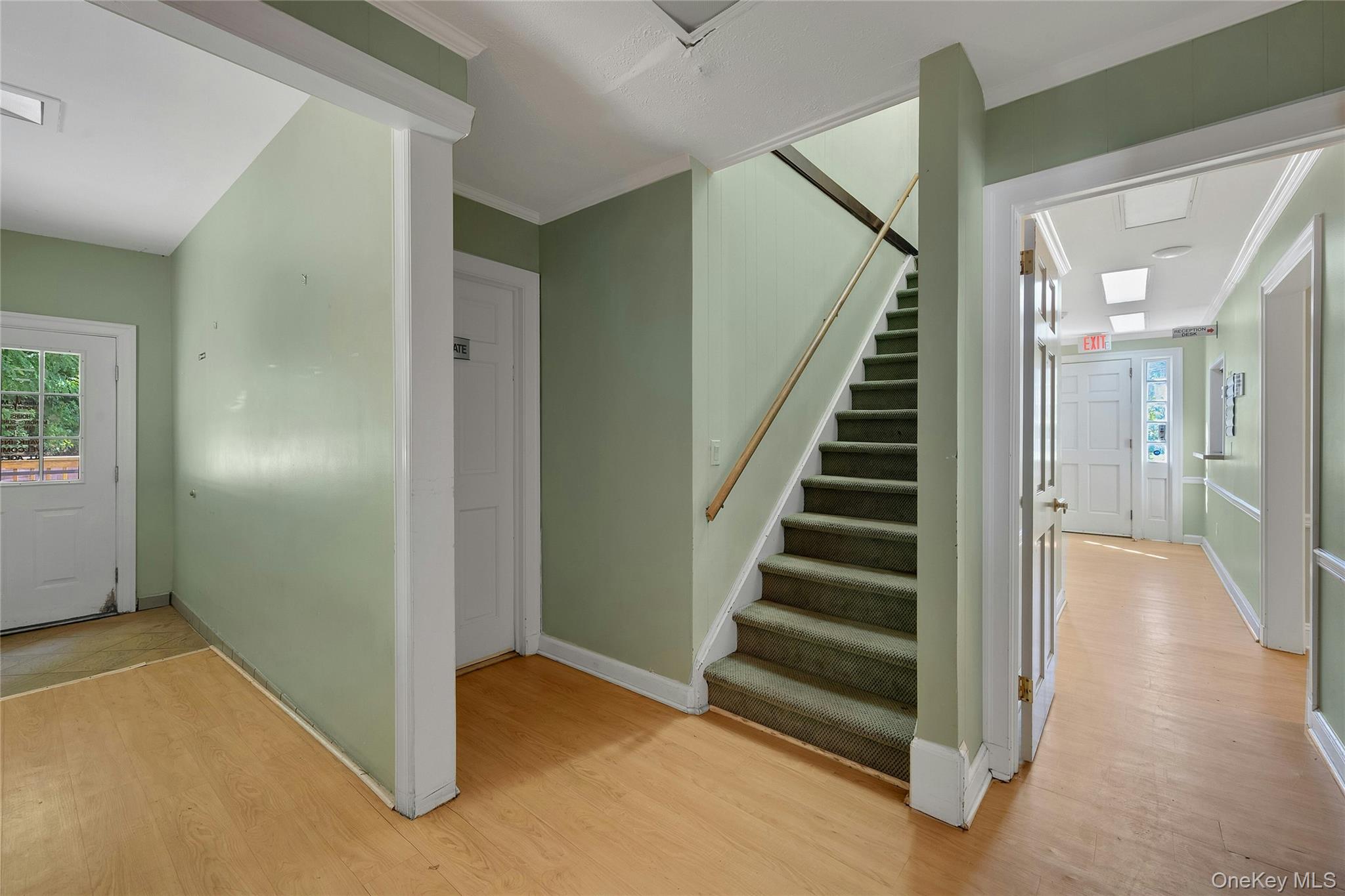 #17 photo, 645 Marble Avenue, Thornwood , NY 10594