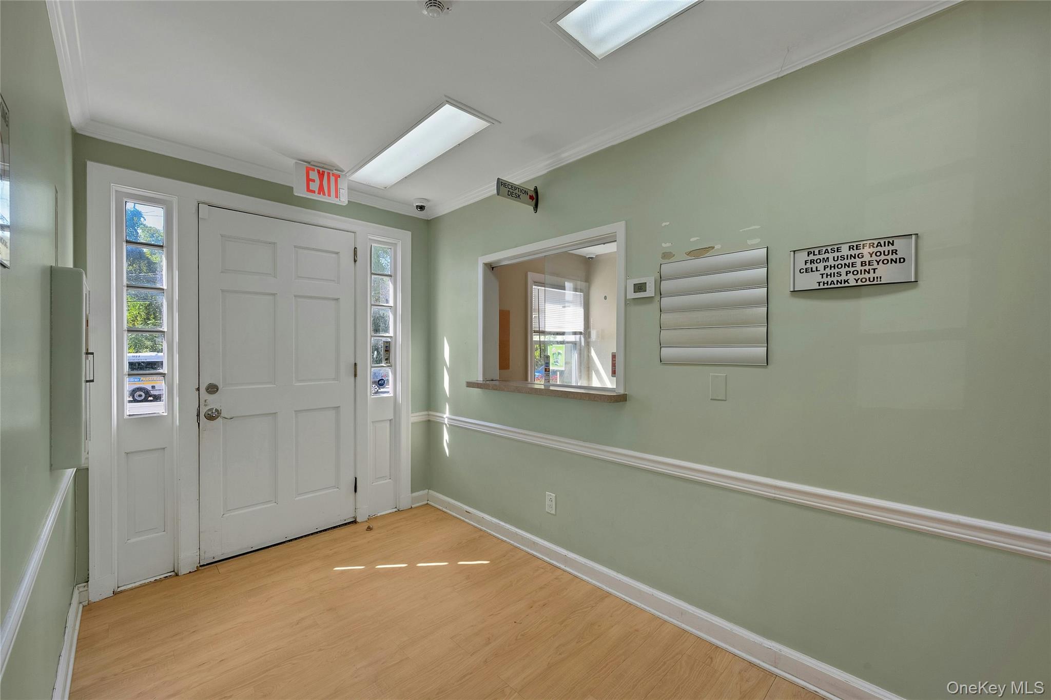 #6 photo, 645 Marble Avenue, Thornwood , NY 10594