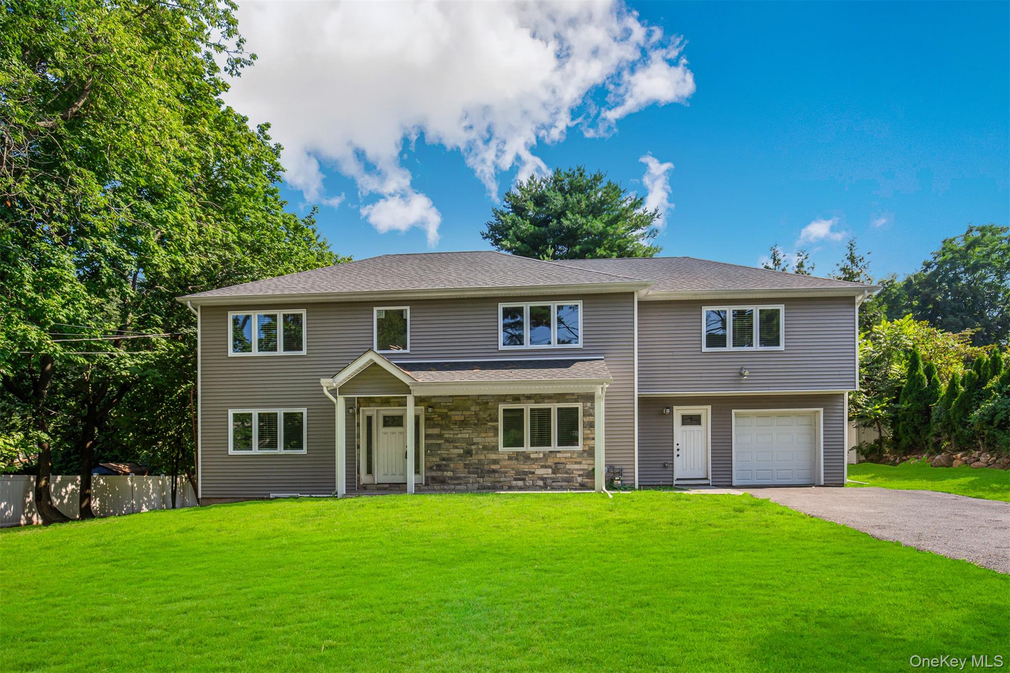 #1 photo, 250 Blauvelt Road, Pearl River , NY 10965