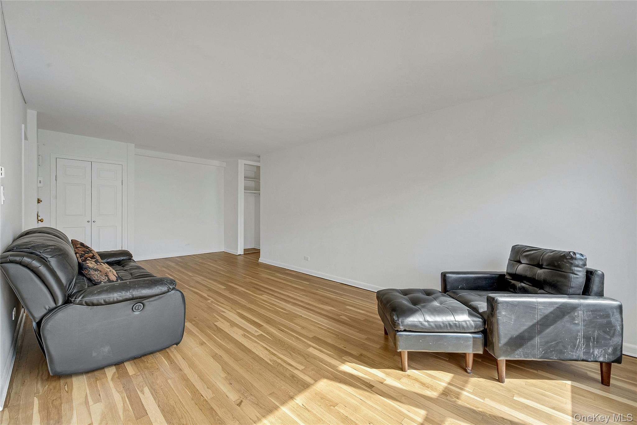 #13 photo, 5730 Mosholu Avenue, ブロンクス区 Bronx , NY 10471