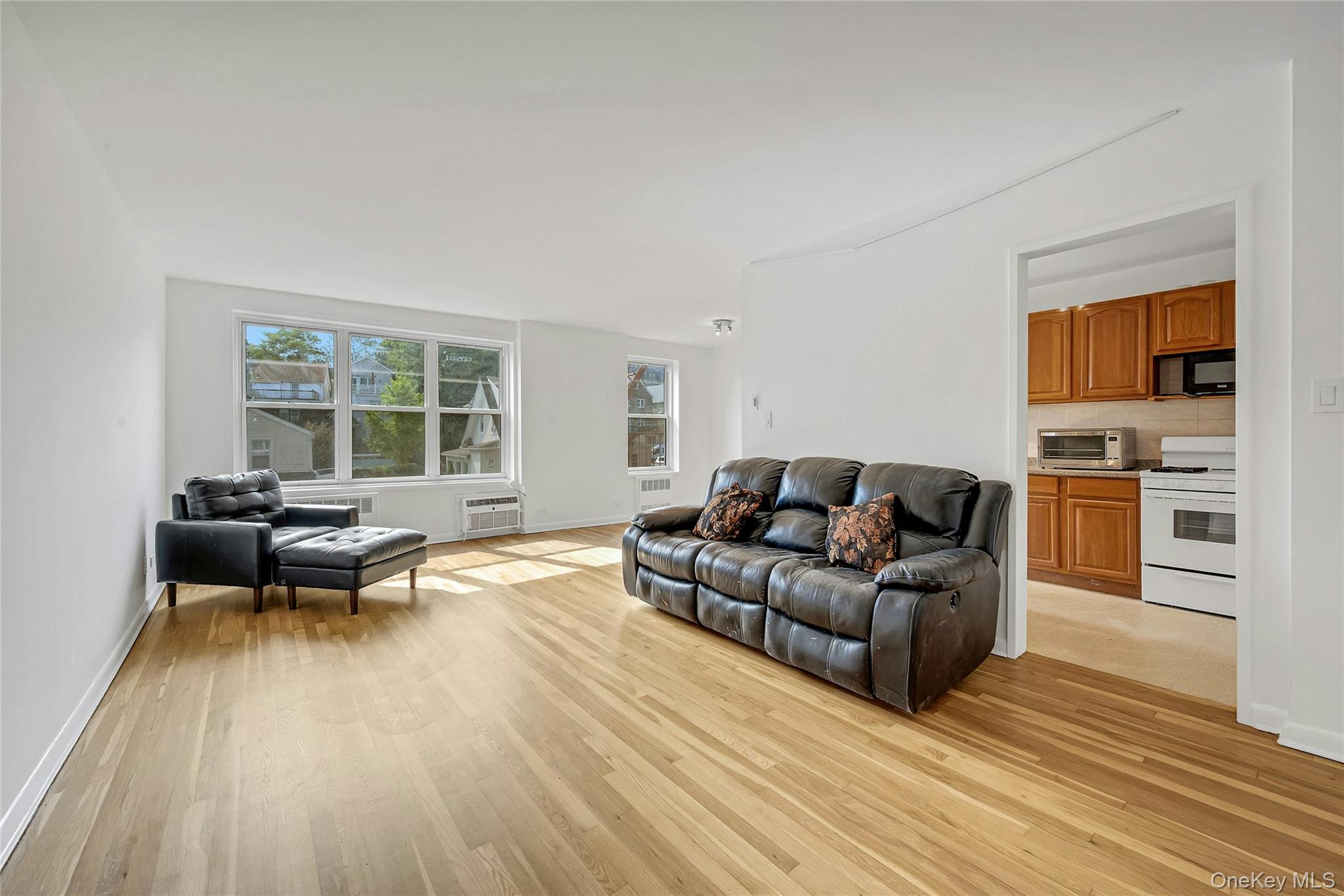 #9 photo, 5730 Mosholu Avenue, ブロンクス区 Bronx , NY 10471