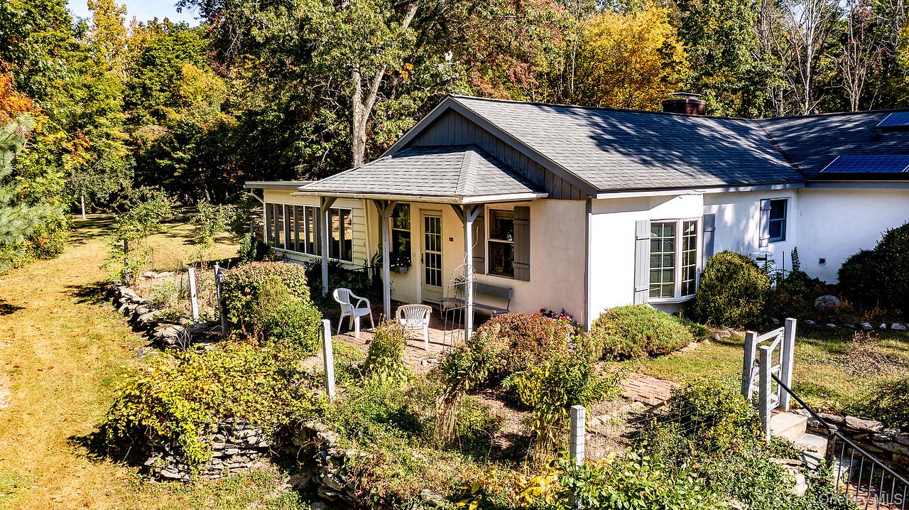 #3 photo, 53 Tyrrel Road, Pleasant Valley , NY 12569