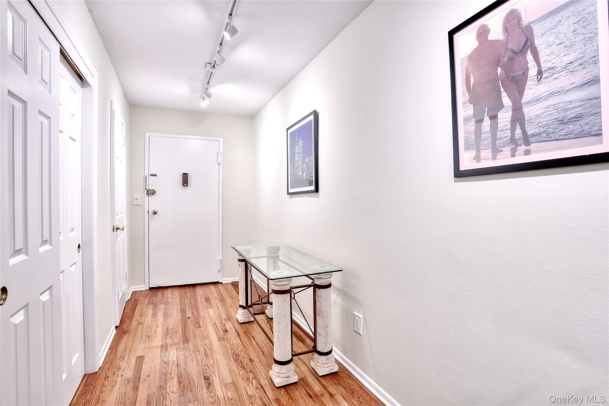 #8 photo, 1 W Lawrence Park Drive, Piermont , NY 10968