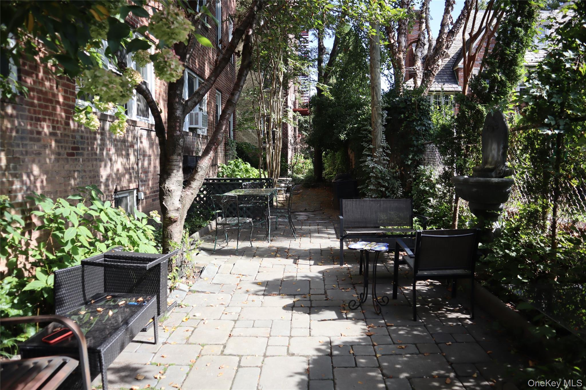 #15 photo, 86-10 34th Avenue, クイーンズ区 Jackson Heights , NY 11372