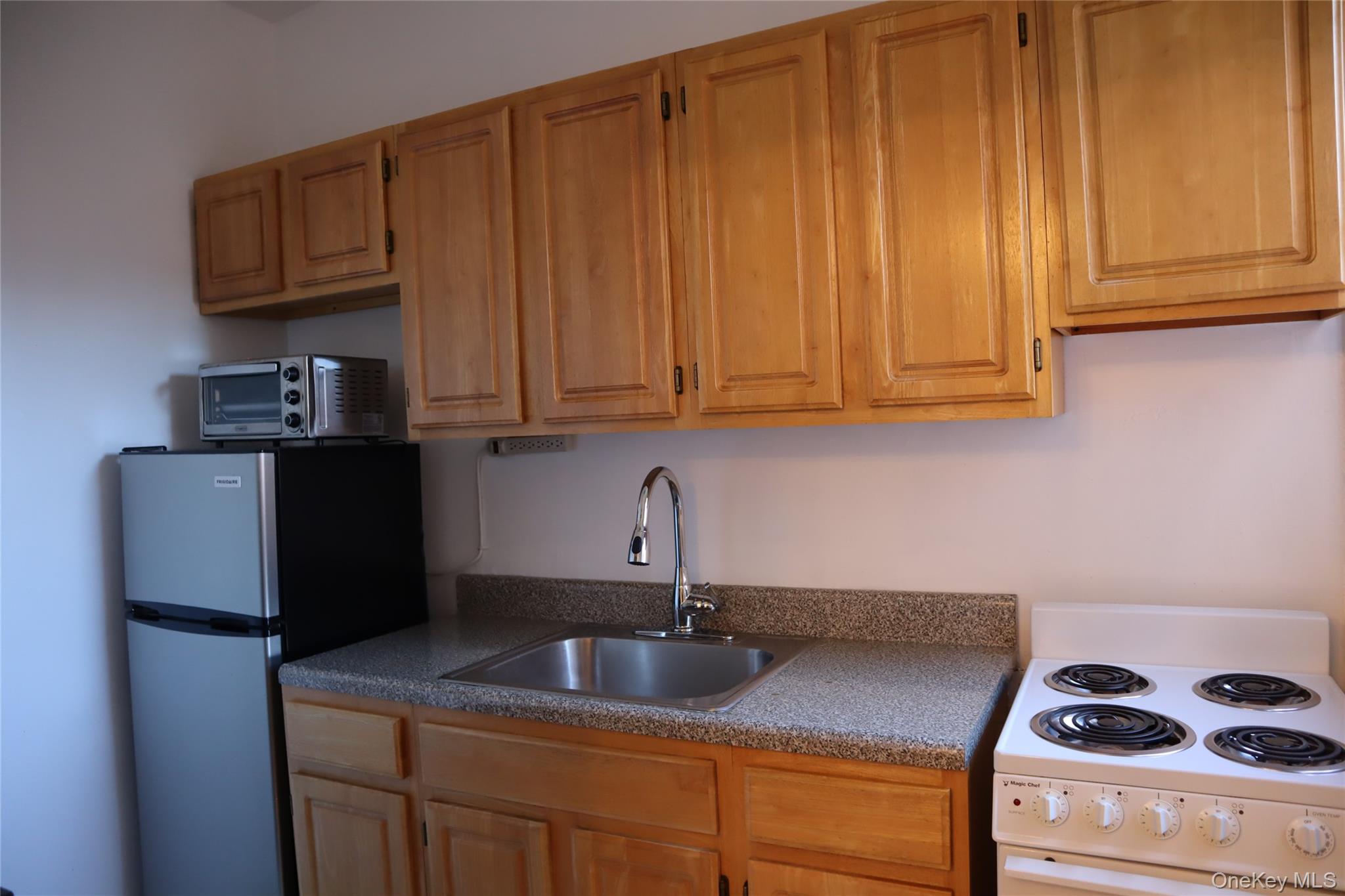 #6 photo, 86-10 34th Avenue, クイーンズ区 Jackson Heights , NY 11372