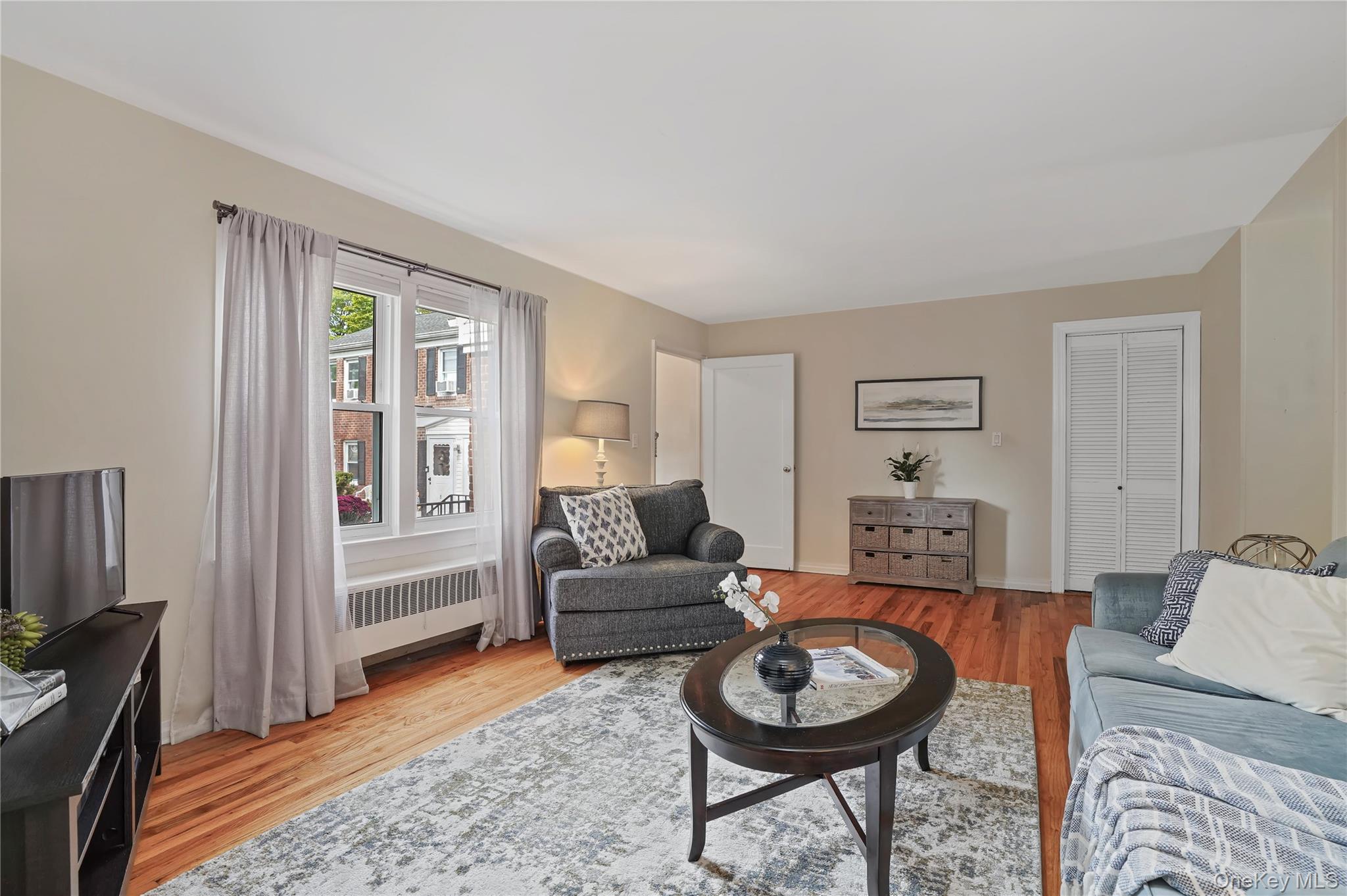 #4 photo, 120 North Broadway, Irvington , NY 10533