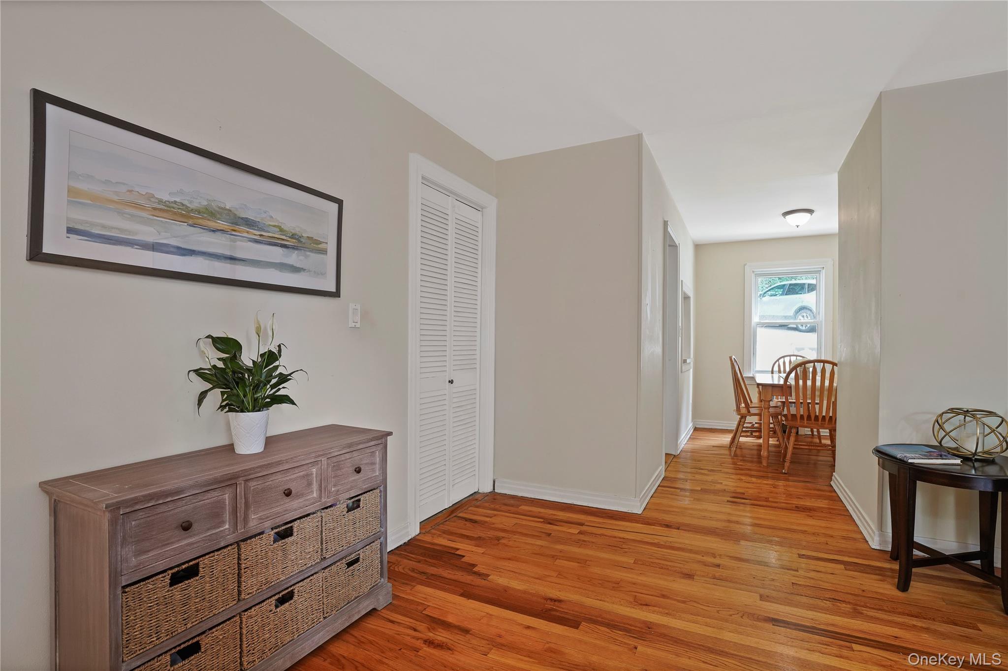 #6 photo, 120 North Broadway, Irvington , NY 10533