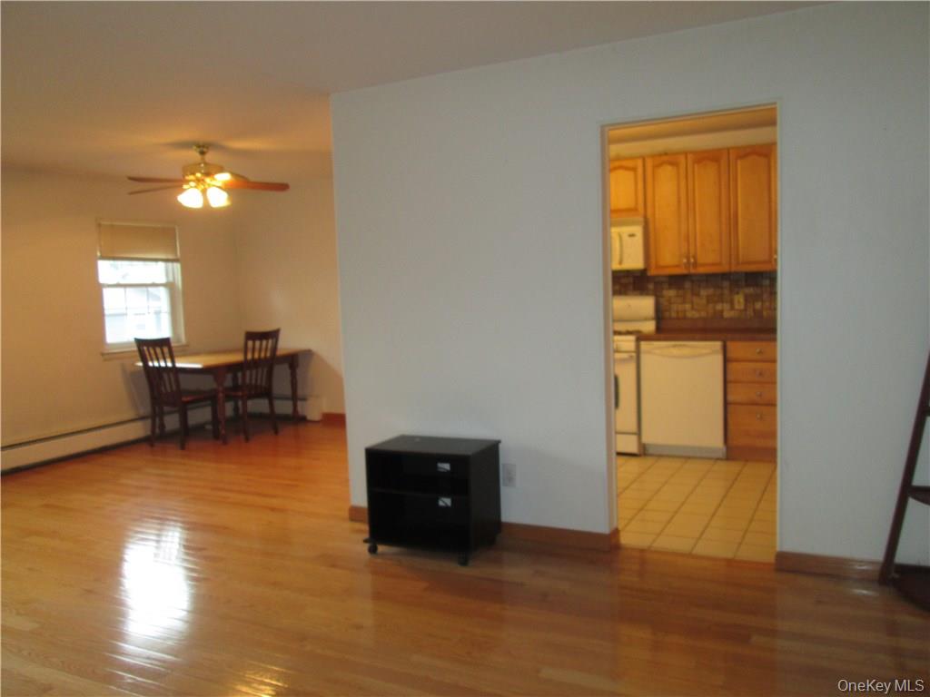 #8 photo, 53 Doxbury Lane, Suffern , NY 10901