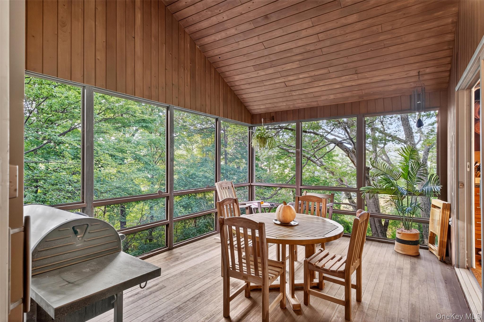 #12 photo, 10 Abbott Lane, Cornwall On Hudson , NY 12520