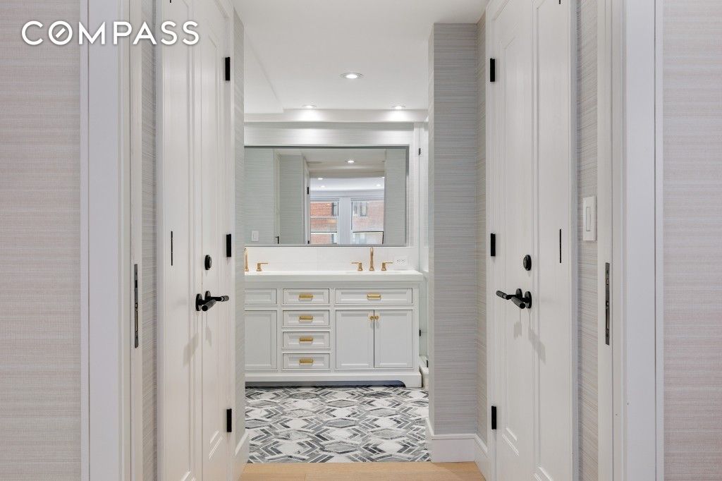 #13 photo, 433 W 34th Street, マンハッタン Hudson Yards , NY 10001