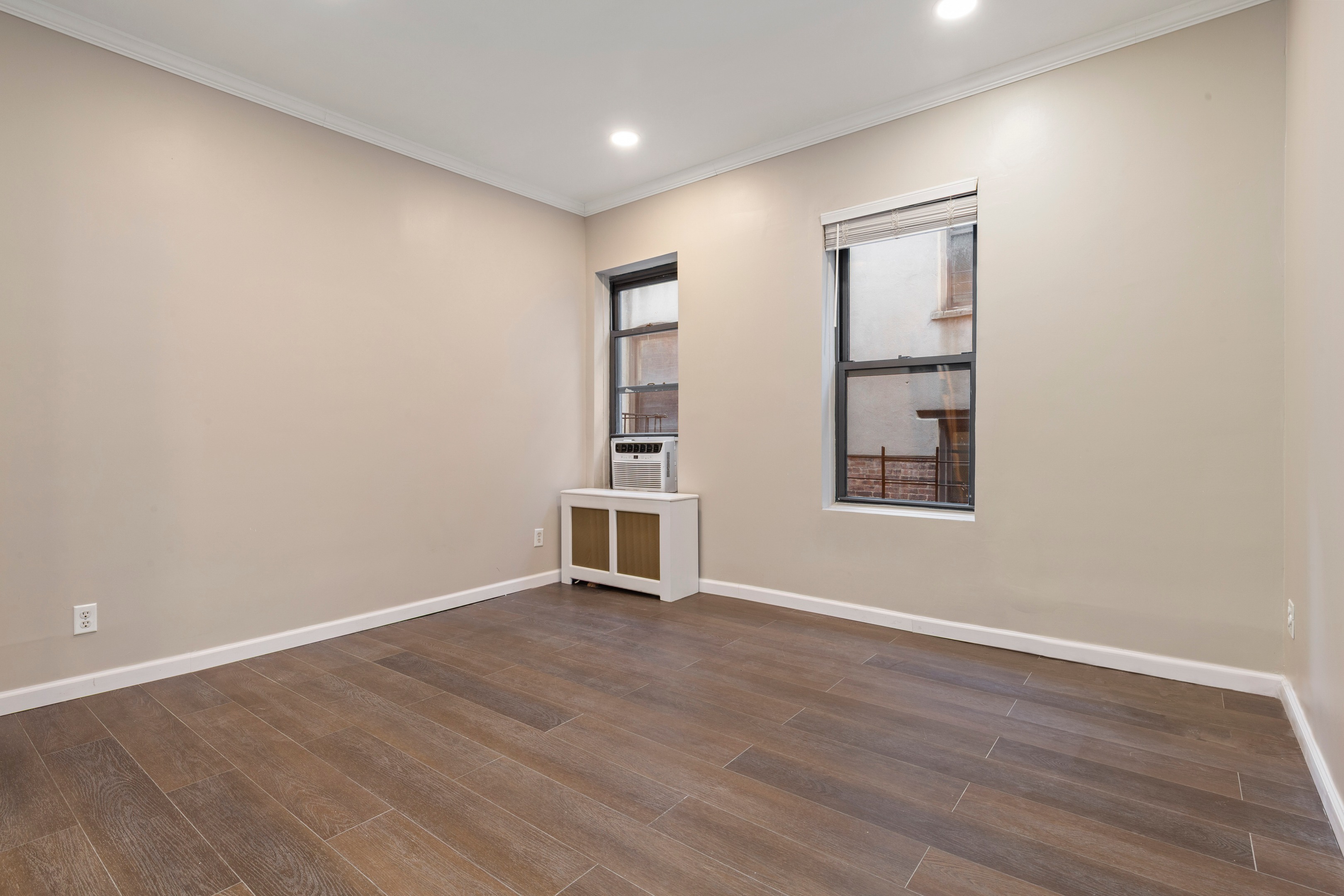 #5 photo, 4 W 101st Street, マンハッタン Manhattan Valley , NY 10025