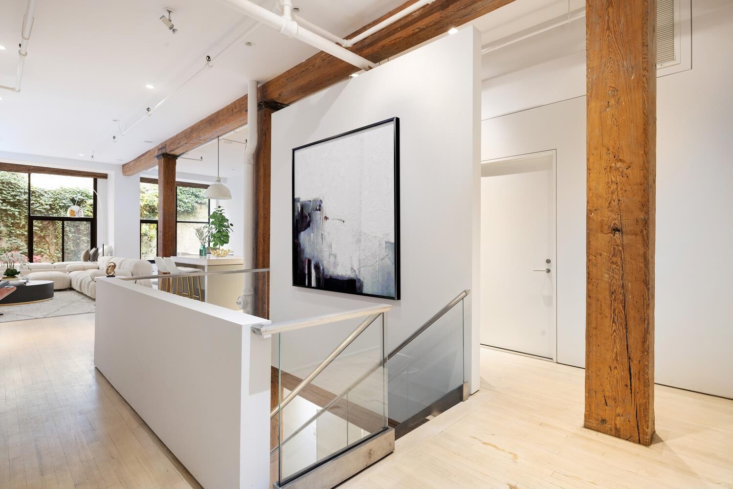 #11 photo, 140 THOMPSON Street, SoHo , NY 10012