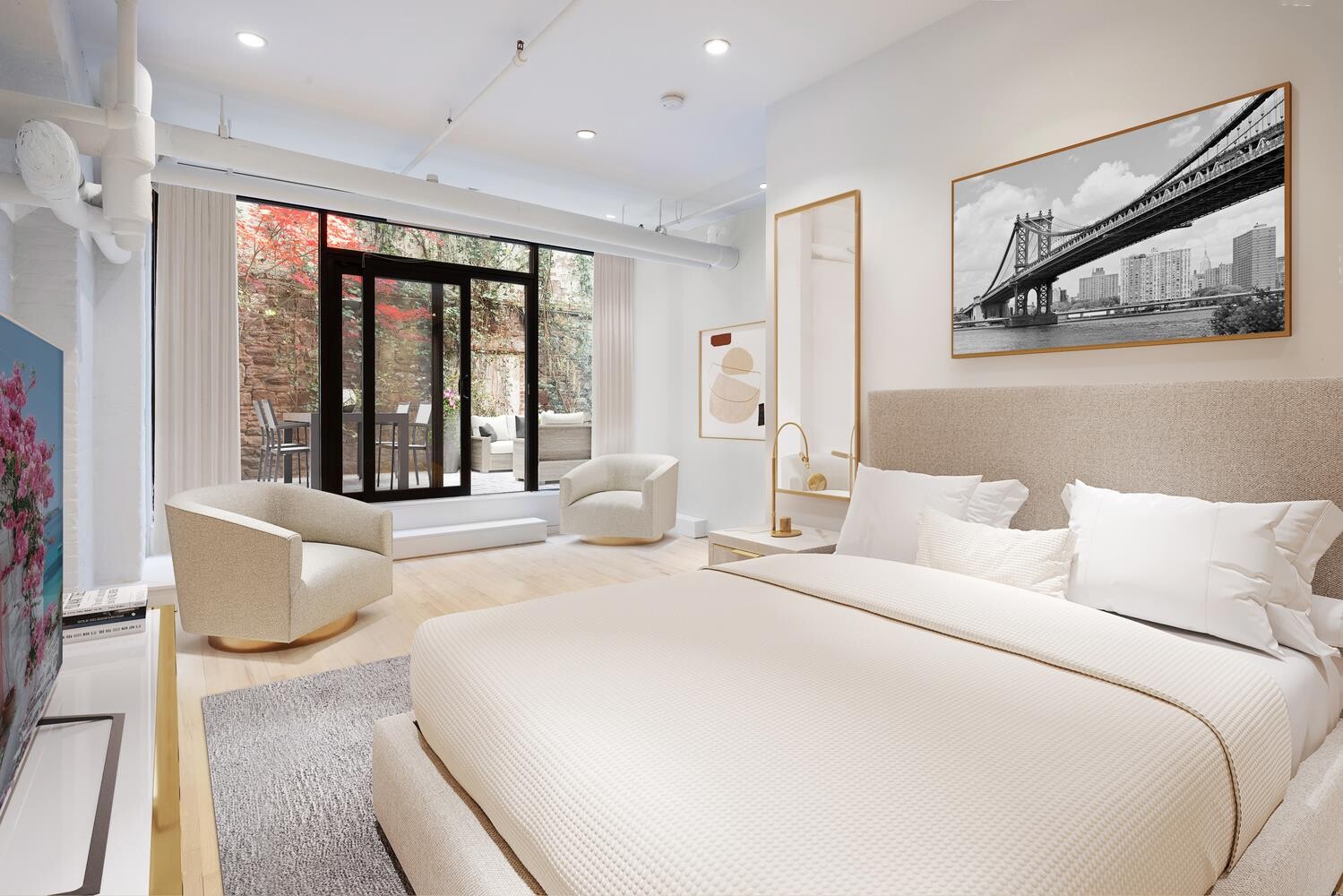 #14 photo, 140 THOMPSON Street, SoHo , NY 10012