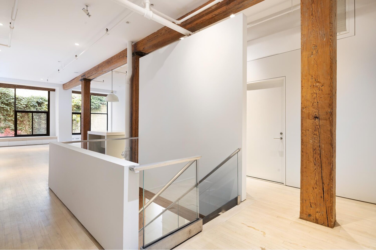 #21 photo, 140 THOMPSON Street, SoHo , NY 10012