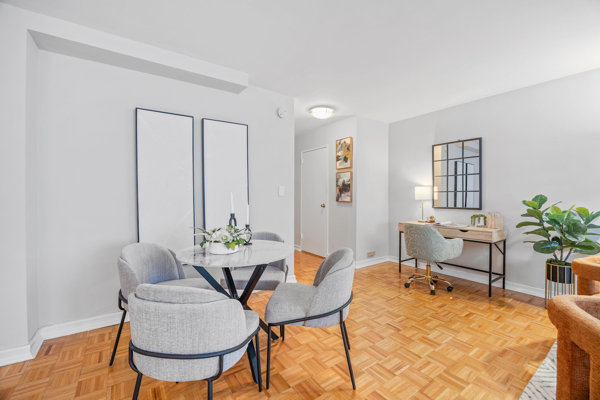 #8 photo, 155 W 68th Street, マンハッタン Lincoln Square , NY 10023