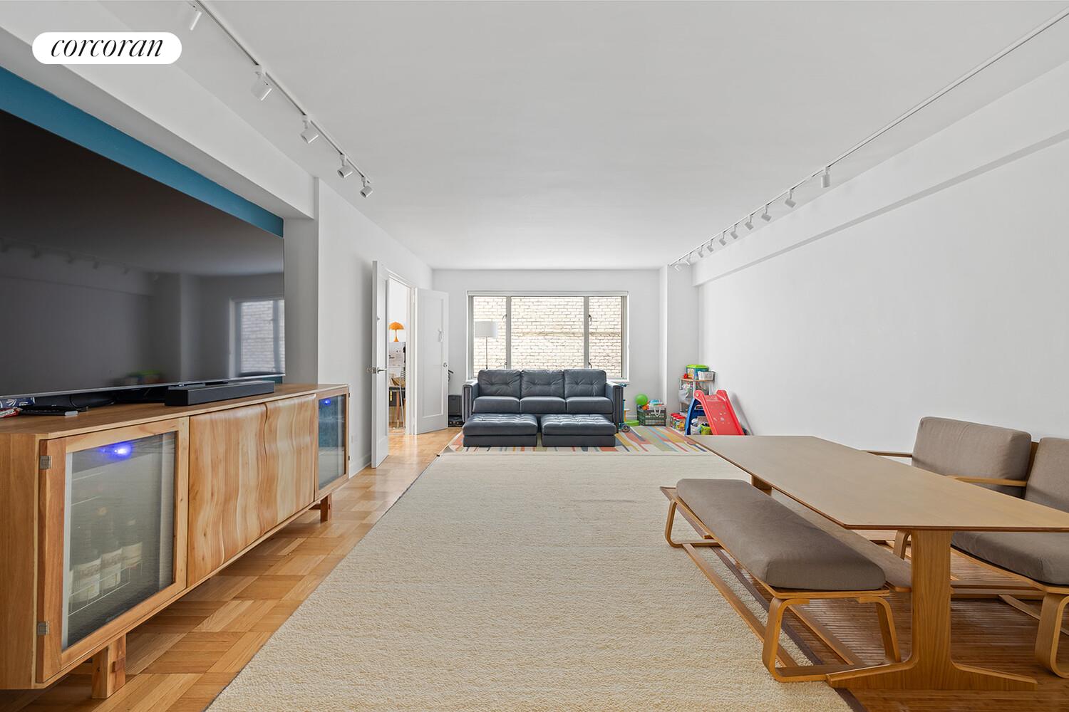 #3 photo, 200 E 57TH Street, Sutton Place , NY 10022