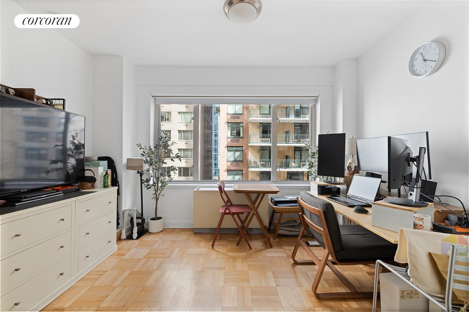 #5 photo, 200 E 57TH Street, Sutton Place , NY 10022