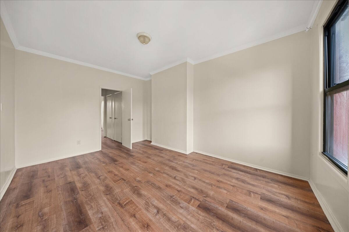 #7 photo, 48 PULASKI Street, Bedford-Stuyvesant , NY 11206