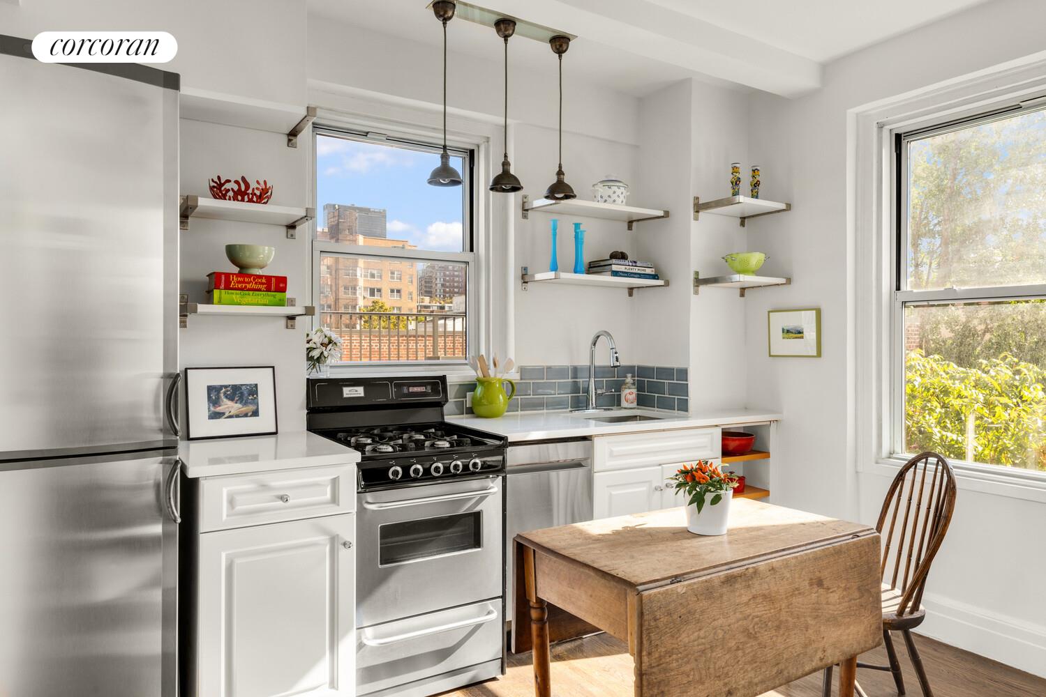 #3 photo, 365 W 20TH Street, マンハッタン Chelsea , NY 10011