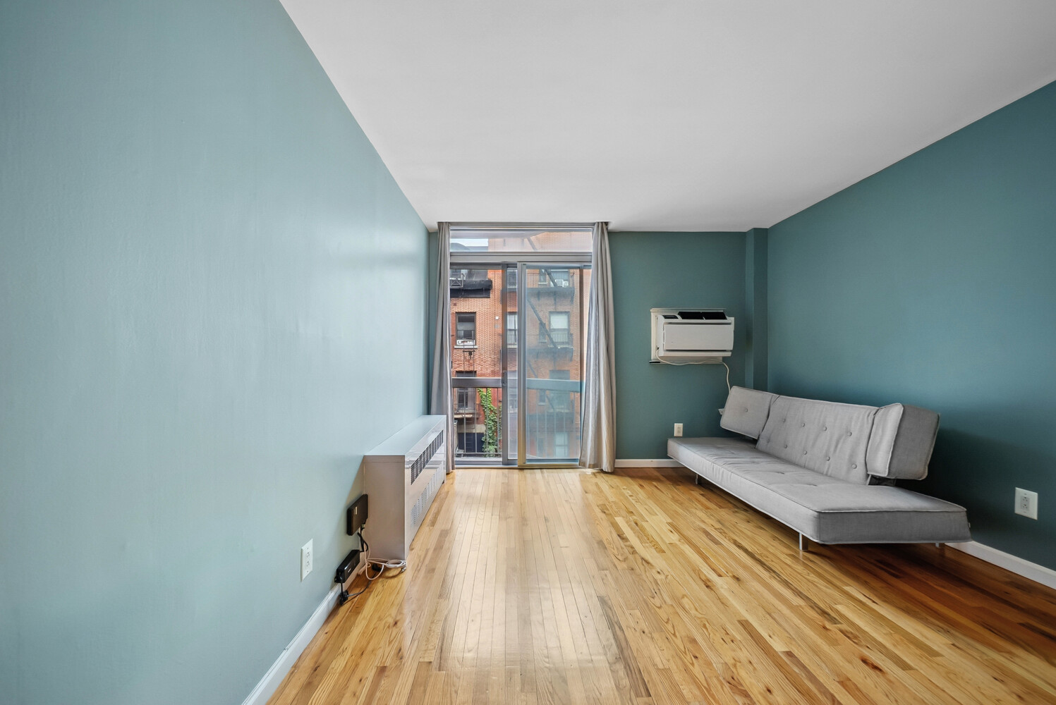 #2 photo, 184 THOMPSON Street, マンハッタン Greenwich Village , NY 10012