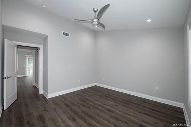 #11 photo, 5 Sunlight Walk, サフォーク郡 Holbrook , NY 11741