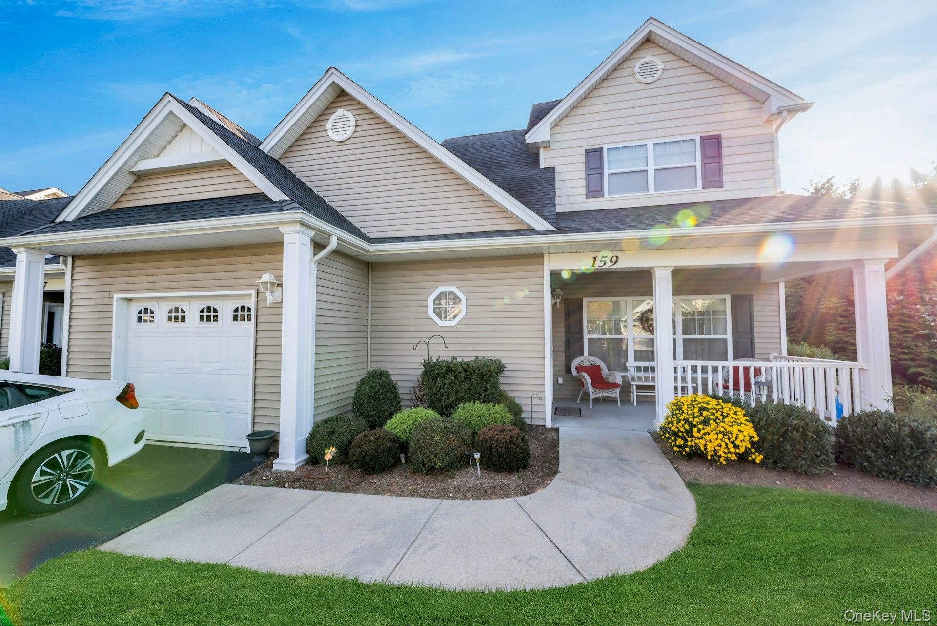 #2 photo, 159 Stoneleigh Drive, サフォーク郡 Riverhead , NY 11901