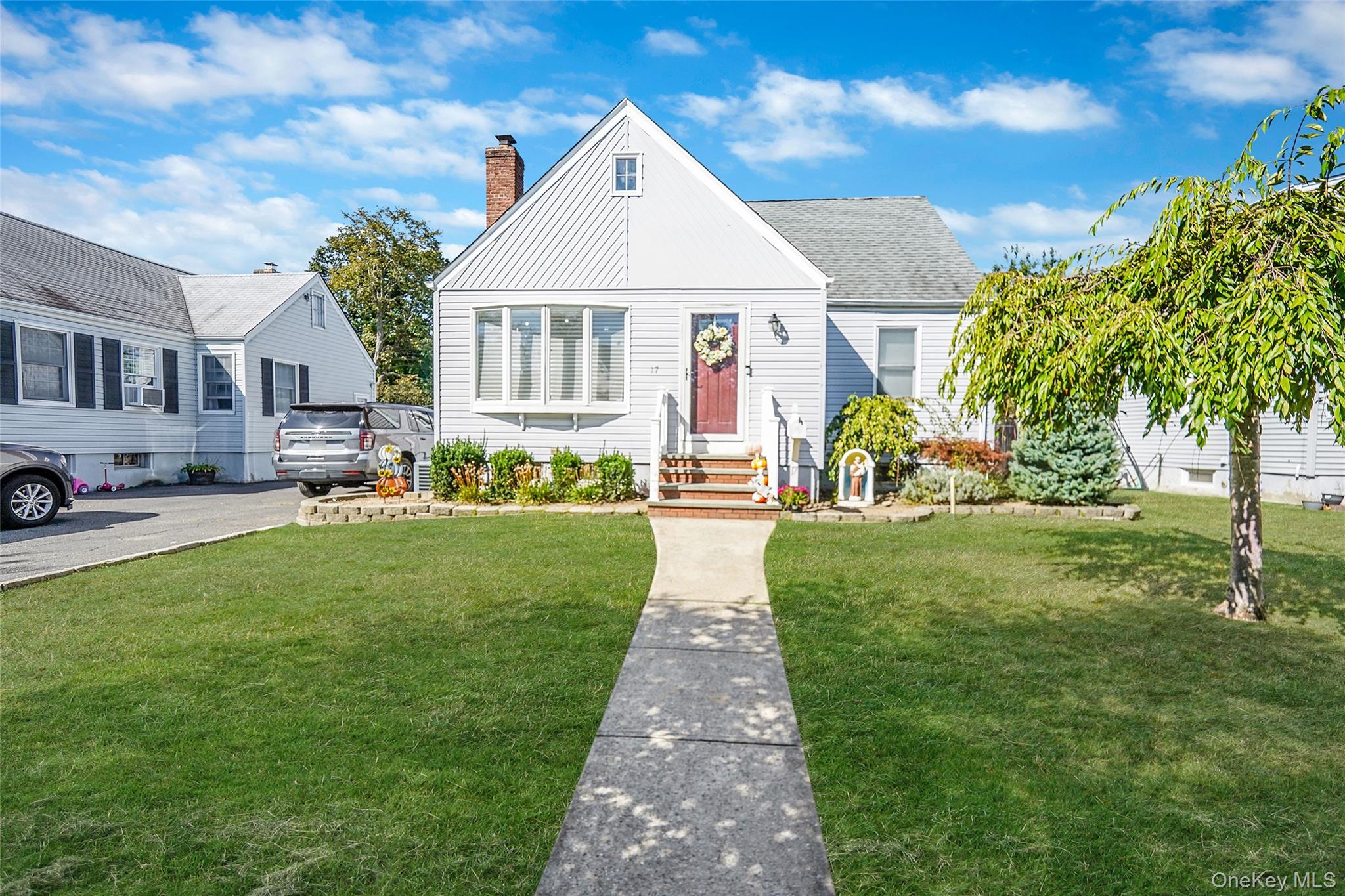 #1 photo, 17 Barnstable Road, ナッソー郡 East Rockaway , NY 11518