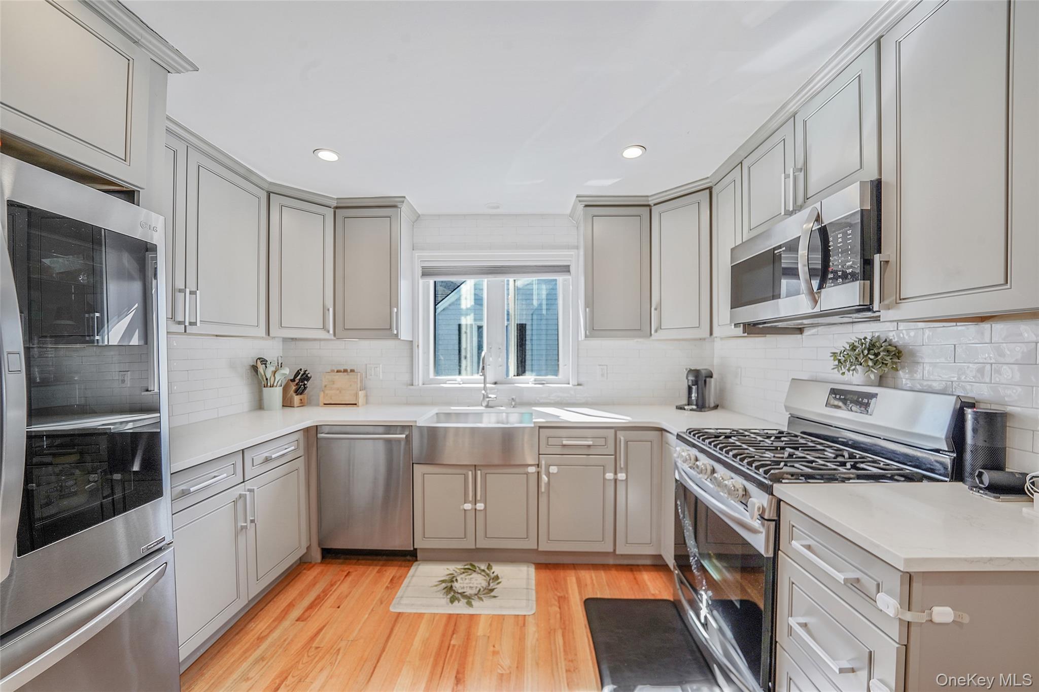 #9 photo, 17 Barnstable Road, ナッソー郡 East Rockaway , NY 11518