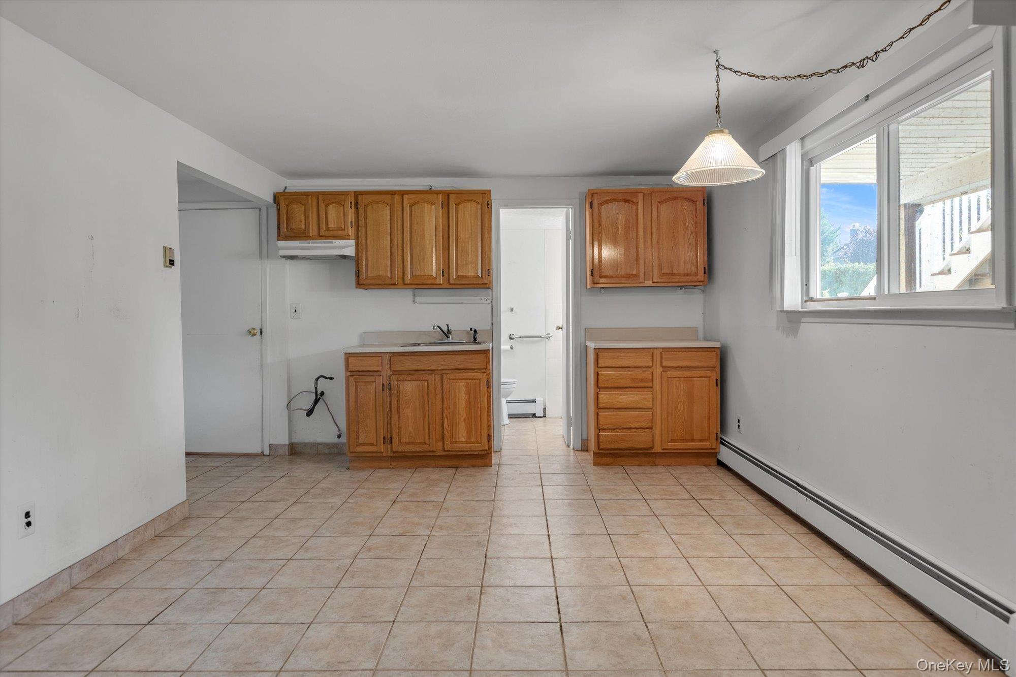 #18 photo, 282 N Oak Street, Massapequa , NY 11758