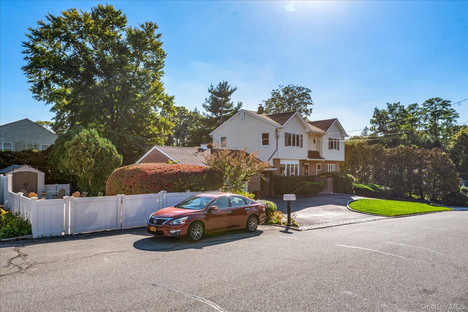 #10 photo, 18 Violet Road, ナッソー郡 Bayville , NY 11709