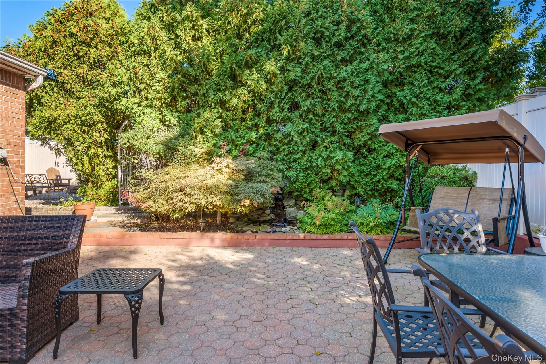 #17 photo, 18 Violet Road, ナッソー郡 Bayville , NY 11709